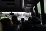 呢段由Te Anau入去Milford Sound的路大約兩小時,因為怕自己開britz伯伯入去太辛苦和怕有雪又發生卡車意外..所以舒服地由專業司機開車好了..看路邊真的仍有點雪~