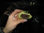 路途中kaki取出在鄙之座送的(放在房的檯上)綠茶餅食,好多紅豆餡,好味啊~