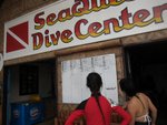 DA到Bohol都是揀這間dive shop合作, 所有設備都齊全和比BBC好好多~!今日都有幾船人出海呢!
