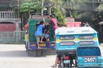 在菲律賓,由小到大要學"咁樣"搭車