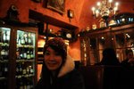 因為太凍了~DD就隨意選了這間位置Staromestske nam舊市街廣場街上的餐廳食東西..點知!!