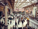 17/7 Busy Victoria station @London