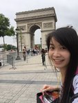 17/7 The coach park is around 15 mins walk from @Arc de Triomphe, so say Hi to it again & took a classic photo!!