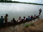 坐了好耐車到了Chitwan_休息一晚後坐艇去動物園
