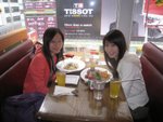 2010-01-03 lunch with my dearest 小新新 @ MK