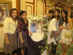 2009-除了左二那位姊妹有新娘化妝師化外,另外三位姊妹化妝造型!當天太忙了, 沒有逐位影張靚相呢~其他相片在"我的朋友"album內~