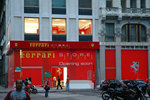 Ferrari Shop!!! 不過仲裝修緊...
