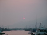 Sun_falling_01