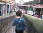 mama walking down to camden