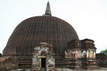 POLONNARUWA RUINS 19