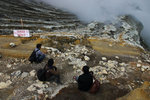 IJEN CRATER 23