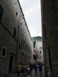P1277690