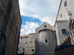 P1277708