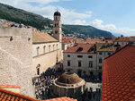 P1277842