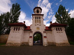 P1466900