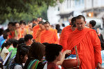 GIVING ALMS TO THE MONK_3