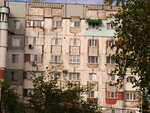 P1466912