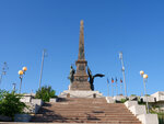 P1466341
