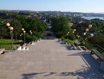 P1466358
