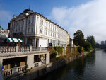P1266635