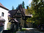P1299456