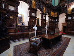 P1299513