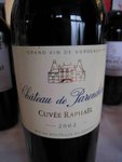 Chateau de Parenchere Cuvee Raphael 2002

APPELLATION : Bordeaux Superieur

GRAPE :50% Cabernet Sauvignon, 50% Merlot

REMARKS : Soft nose with currants and chocolate. A medium-bodied wine with a herbal finish.