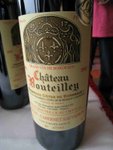 Chateau Bouteilley 2005

APPELLATION : Premieres Cotes de Bordeaux

GRAPE : 65% Merlot, 20% Cabernet Sauvignon, 15% Cabernet Franc

REMARKS : Nice fruit with herbs and minerals, a well-balanced wine which is pleasant to be enjoyed readity.