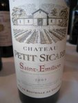 Chateau Pettit Sicard 2005

APPELLATION : Saint-Emillon

GRAPE : 65% Merlot, 35% Cabernet Sauvignon

REMARKS : Charming nose with ripered fruit, very pleasant tannin with a good structure.