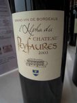 L'Alpha du Chateau Peyfaures 2003

APPELLATION : Bordeaux Superieur

GRAPE: 85% Merlot, 15% Cabernet Franc, Cabernet SAuvignon

REMARKS : Colour shows maturation, nose with soft fruit. An elegant wine with soft tannin.
