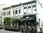 Love Lane上三間很出名的小旅館.Old Penang / Red Inn