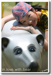 jojo_in_love_with_bear