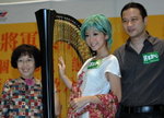 20042008_13 Dots@Tseung Kwan O Centre_Teresa and Staff00004