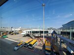 20102024_Samsung Smartphone Galaxy S10 Plus_3rd round to Kyushu_Hong Kong Internationsl Airport00018
