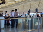 20102024_Samsung Smartphone Galaxy S10 Plus_3rd round to Kyushu_Hong Kong Internationsl Airport00020