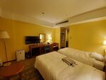 25102024_Samsung Smartphone Galaxy S10 Plus_3rd round to Kyushu_Nagasakiken_Sesehoshi_JAL Nikko Hotel Huis Ten Bosch_Bedroom00009