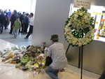 07102011_Last Tribute to Steve Jobs_Hong Kong Apple Stores00006