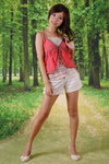 24062008_Take Studio_Red Ching Man amidst in Green Woods00029
