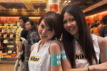 12072008_Nikon VS Broadway Roadshow@Mongkok_Chole and Agnes00004