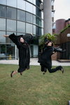 08112009_Graduation Day_Daisy and Classmates00008