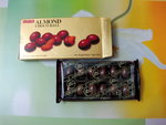 19022014_Lotte Almond Chocolate樂天杏仁巧克力00002