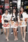 04042009_Sanyo Roadshow@Mongkok_Group of Girls00002