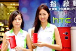 02032014_HTC Smartphone Roadshow@Mongkok_Carol and Fanny00007