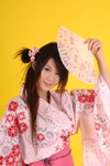 19072008_Take Studio_Memi in Kimonos00002