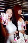 14032015_Metamorposis Roadshow@Mongkok_Anna and Vanessa00017