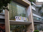 14102011_Mikiki thru Shopping@San Po Kong00021