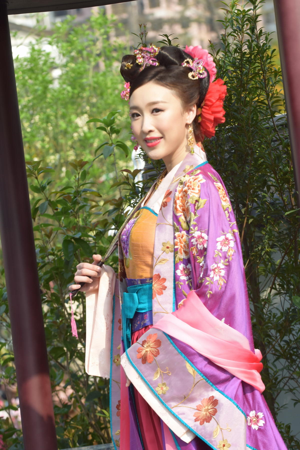 15032018 Hong Kong Flower Show 2018 Miss Hong Kong And Tvb Artistes Aliya Fan Man Nga00014128 You can help expand the article by adding some information. fotop