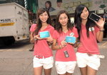 04102008_Instant Dict Roadshow@Mongkok_Rain and Anisa and Yuki00002