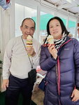 11022020_Samsung Smartphone Galaxy S10 Plus_22nd round to Hokkaido_Day Six_Otaru Sakaimarchi_Tasting of Ice Cream_Ling Ling and Nana00001