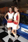 07102007New World Centre Car Show_Satsuki and Sherry00006